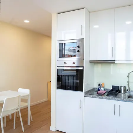 Close To Everything Your Gray Prm 2t Apartment Porto